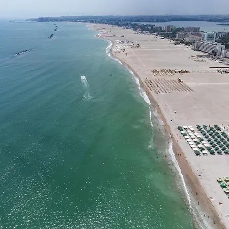 Complex Modern Hotel Mamaia