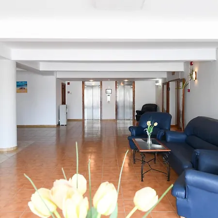 Complex Modern Hotel Mamaia