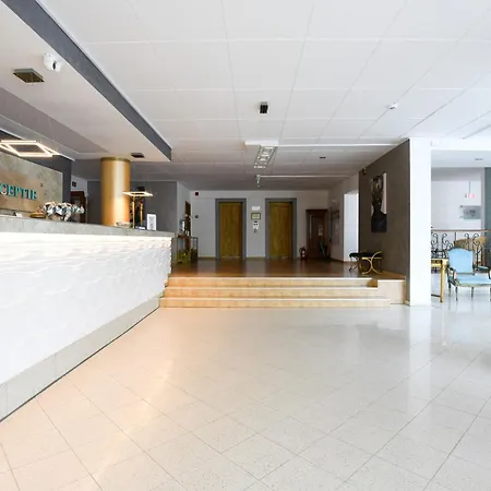 Hotel Complex Modern Mamaja