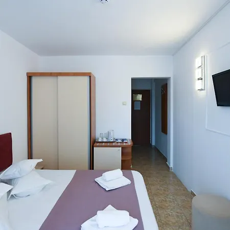 Hotel Complex Modern