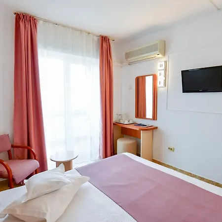 Hotel Complex Modern
