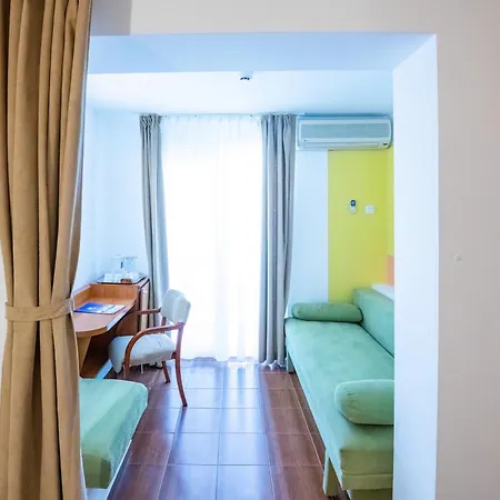 Hotel Complex Modern 4*