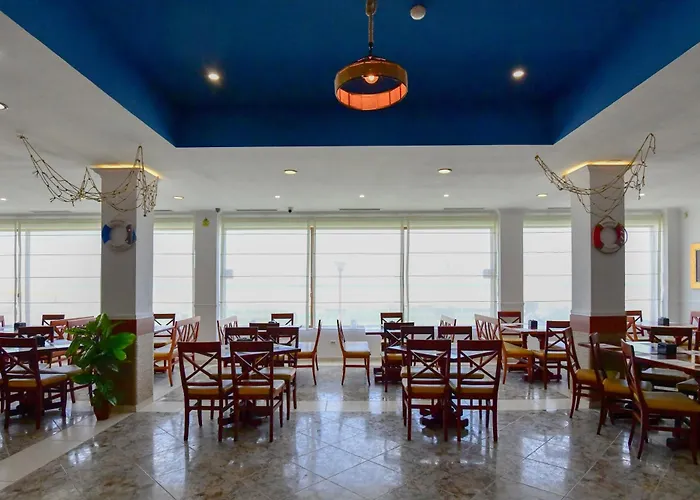 Complex Modern Ξενοδοχείο 4*