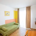 Complex Modern Hotel Mamaia