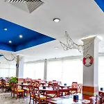 Complex Modern 4* Mamaia