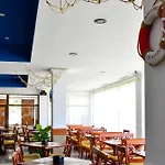 Hotel Complex Modern