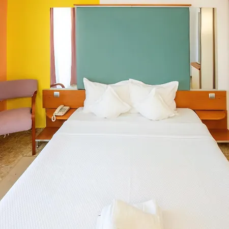 Hotel Complex Modern