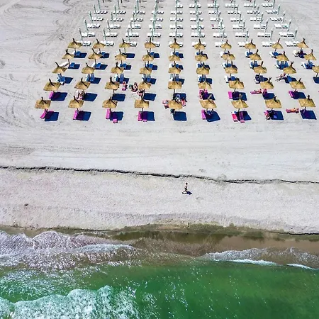 Complex Modern 4* Mamaia