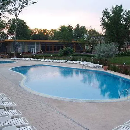 Complex Modern 4* Mamaia