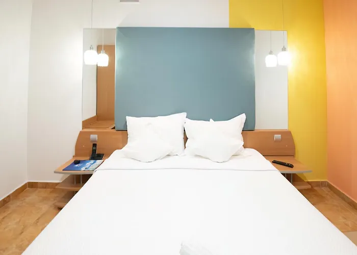 Complex Modern 4* Mamaia