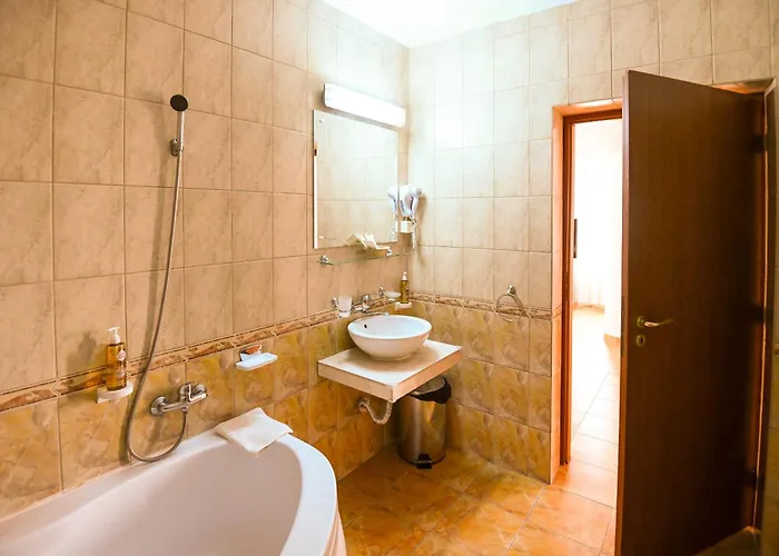 Complex Modern 4* Mamaia