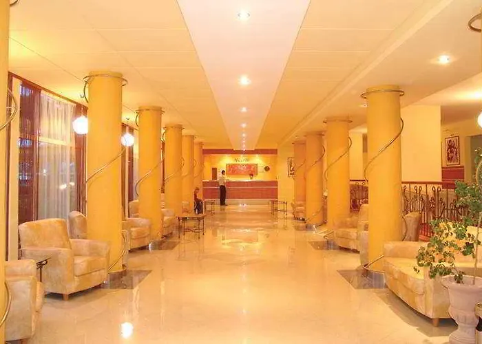 Hotel Complex Modern